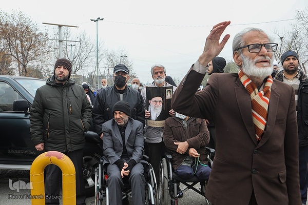 نمازگزاران در سراسر کشور اهانت به قرآن را محکوم کردند
