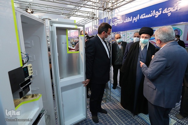 بازدیدرهبر انقلاب از نمایشگاه توانمندی‌های صنعتی