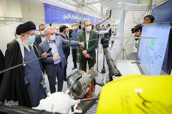 بازدیدرهبر انقلاب از نمایشگاه توانمندی‌های صنعتی