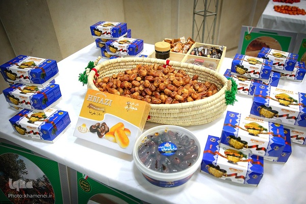 بازدیدرهبر انقلاب از نمایشگاه توانمندی‌های صنعتی