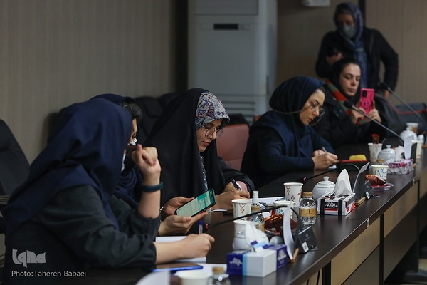 نشست خبری هفدهمین جشنواره شعر فجر