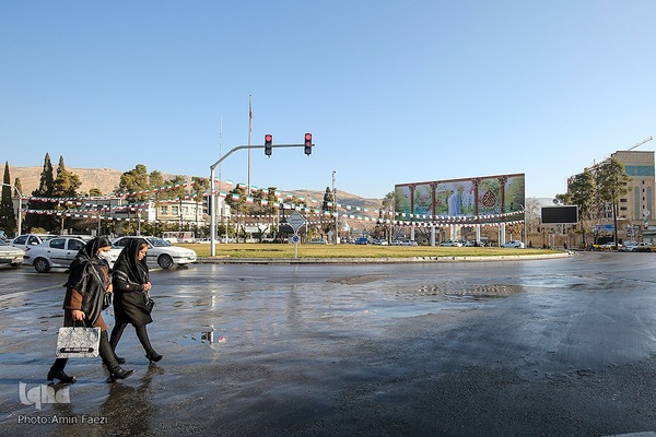 رونمایی از دیوارنگاره میدان امام حسین(ع) شیراز