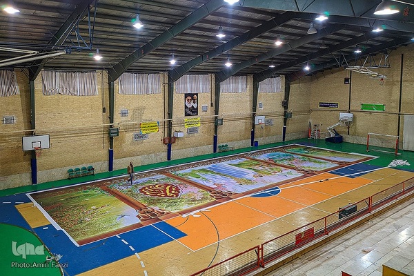 رونمایی از دیوارنگاره میدان امام حسین(ع) شیراز