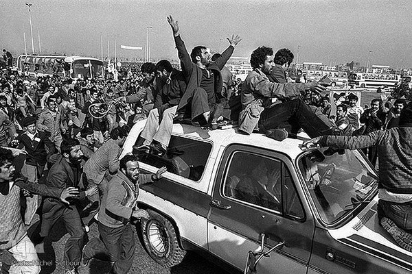 آثار میشل سِتبون ؛ واقعه نگار و عکاس فرانسوی از انقلاب اسلامی ایران