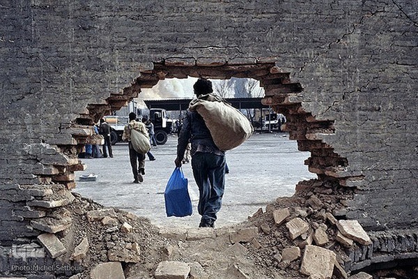 آثار میشل سِتبون ؛ واقعه نگار و عکاس فرانسوی از انقلاب اسلامی ایران