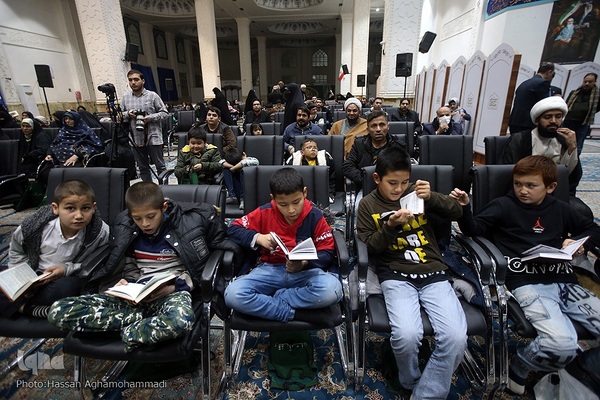 اولین محفل انس با قرآن پنجمین کاروان قرآنی انقلاب در آستان مقذس شیخ صدوق (ره) شهر ری