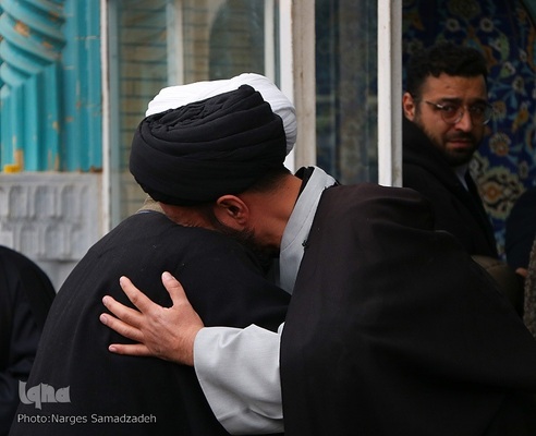 تشییع پیکر مرحوم حجت‌الاسلام ابطحی در اصفهان