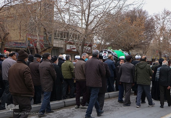 تشییع پیکر مرحوم حجت‌الاسلام ابطحی در اصفهان