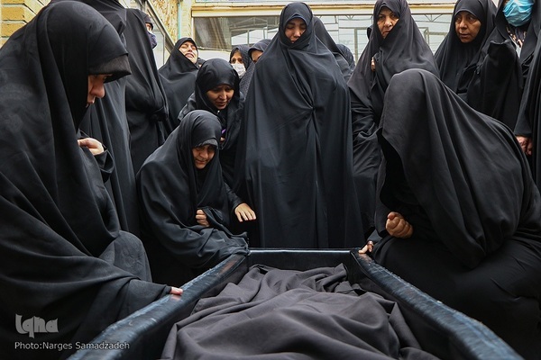 تشییع پیکر مرحوم حجت‌الاسلام ابطحی در اصفهان