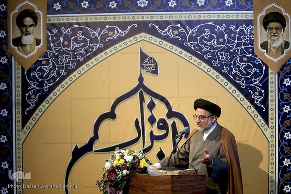 حجت‌الاسلام والمسلمین مهدی خاموشی، رییس سازمان اوقاف و امور خیریه