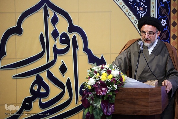 حجت‌الاسلام والمسلمین مهدی خاموشی، رییس سازمان اوقاف و امور خیریه