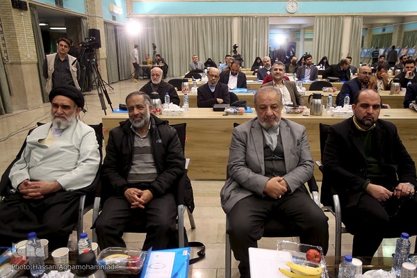 آیین افتتاحیه هفدهمین نشست تخصی استادان، قاریان و حافظان ممتاز قرآن کریم