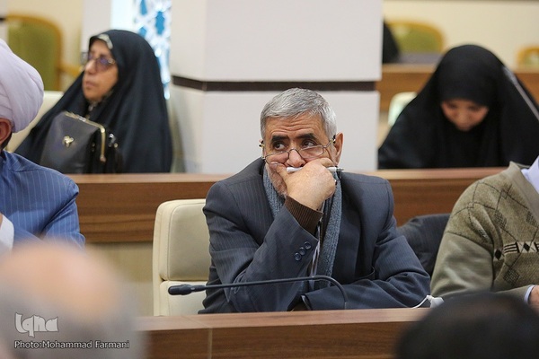 دومین روز نشست اندیشمندان و استادان درس انقلاب اسلامی