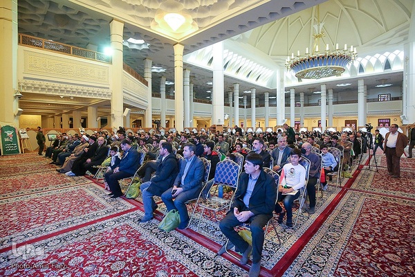 «میهمانی لاله‌ها» در حرم شاهچراغ (ع)‎‎