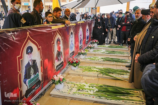 «میهمانی لاله‌ها» در حرم شاهچراغ (ع)‎‎