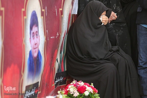 «میهمانی لاله‌ها» در حرم شاهچراغ (ع)‎‎