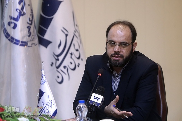 حسین زحمتکش زنجانی، مولف کتاب «صبح‌بخیر آقای نویسنده» 