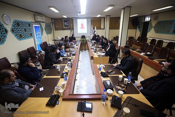 آیین رونمایی از کتاب «صبح‌بخیر آقای نویسنده» تالیف حسین زحمتکش زنجانی