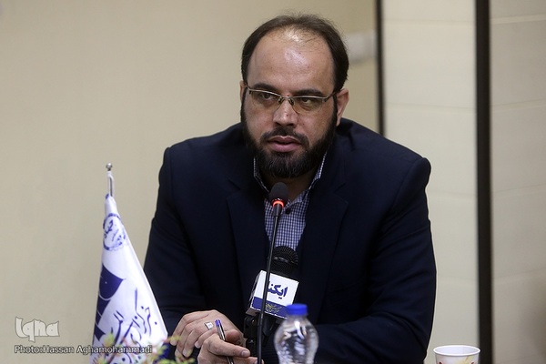 حسین زحمتکش زنجانی، مولف کتاب «صبح‌بخیر آقای نویسنده» 