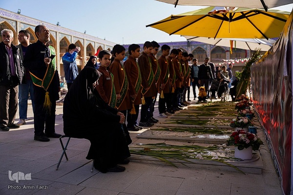 مراسم گلاب شویی ضریح مطهر حرم حضرت شاهچراغ (ع)‎‎
