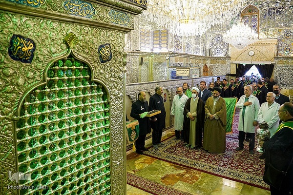 مراسم گلاب شویی ضریح مطهر حرم حضرت شاهچراغ (ع)‎‎