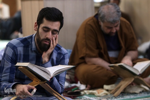 مراسم دعای ام داوود در دانشگاه‌های تهران و امیرکبیر