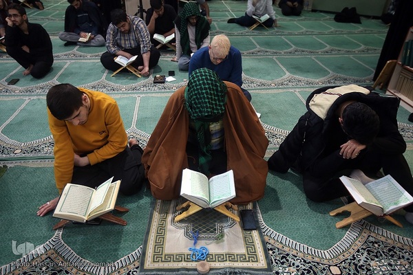 مراسم دعای ام داوود در دانشگاه‌های تهران و امیرکبیر