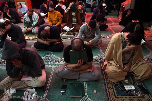 مراسم دعای ام داوود در دانشگاه‌های تهران و امیرکبیر