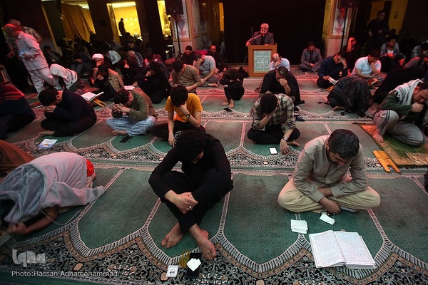 مراسم دعای ام داوود در دانشگاه‌های تهران و امیرکبیر