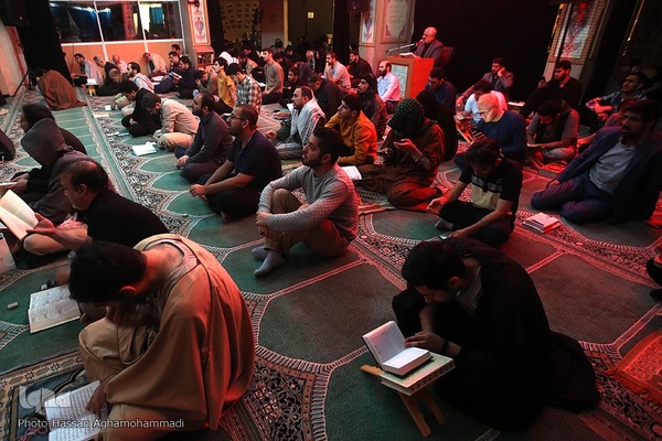 مراسم دعای ام داوود در دانشگاه‌های تهران و امیرکبیر