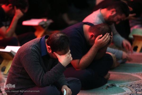 مراسم دعای ام داوود در دانشگاه‌های تهران و امیرکبیر