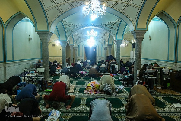 برگزاری مراسم «اعمال ام داوود» در آستان حضرت عبدالعظیم (س)