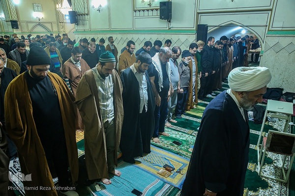 برگزاری مراسم «اعمال ام داوود» در آستان حضرت عبدالعظیم (س)