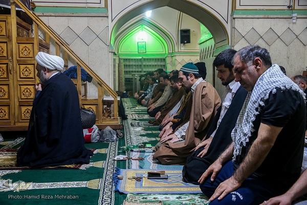 برگزاری مراسم «اعمال ام داوود» در آستان حضرت عبدالعظیم (س)