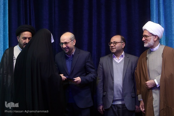 محفل انس با قرآن کریم در دانشگاه فرهنگیان