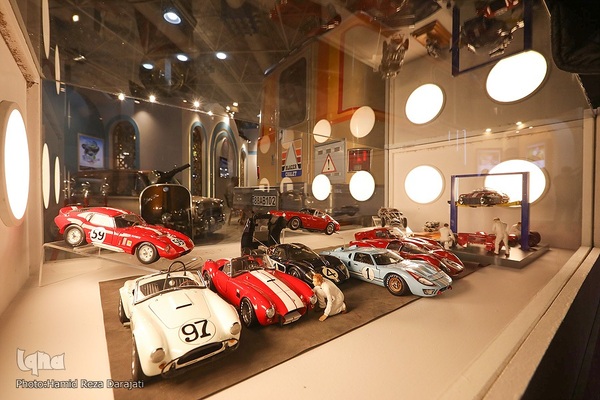 نمایشگاه گردشگری و صنایع دستی