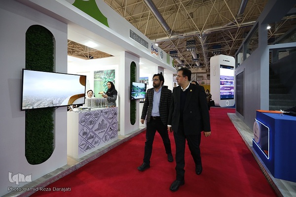 نمایشگاه گردشگری و صنایع دستی