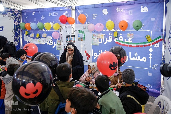 اکران انیمیشن «بچه زرنگ» برای کودکان کار