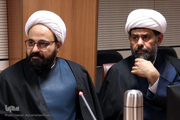 داوری آنلاین مرحله کشوری پنجمین جشنواره بین المللی قرآن و عترت مرکز خدمات حوزه های علمیه