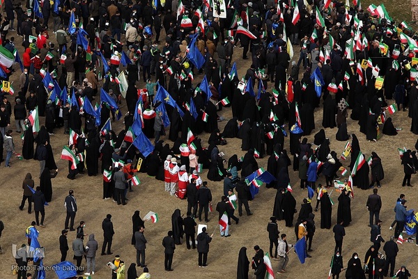 جشن پیروزی انقلاب اسلامی در میدان آزادی
