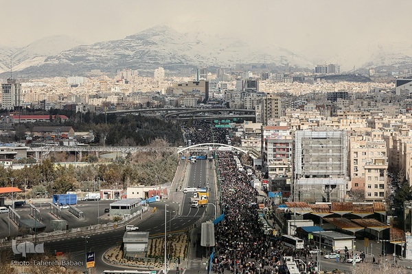 جشن پیروزی انقلاب اسلامی در میدان آزادی