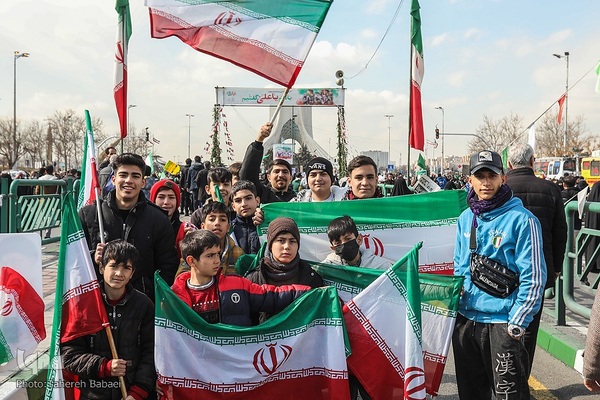 جشن پیروزی انقلاب اسلامی در میدان آزادی