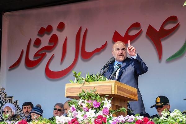 جشن پیروزی انقلاب اسلامی در تبریز / 1