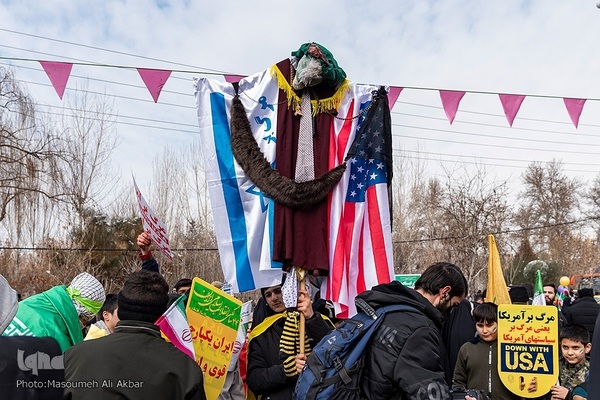 چهل‌و‌چهارمین جشن پیروزی انقلاب در کرج