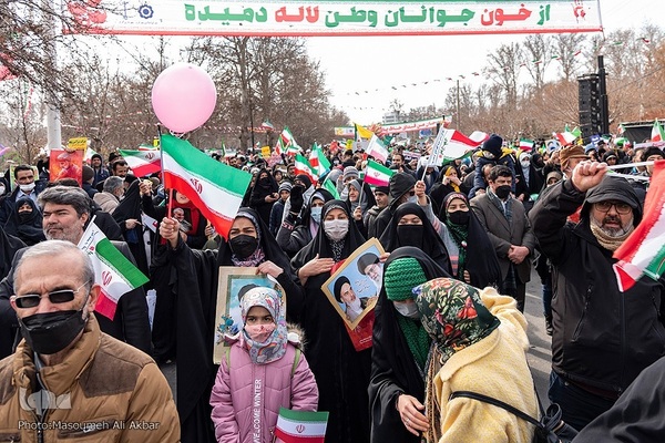 چهل‌و‌چهارمین جشن پیروزی انقلاب در کرج