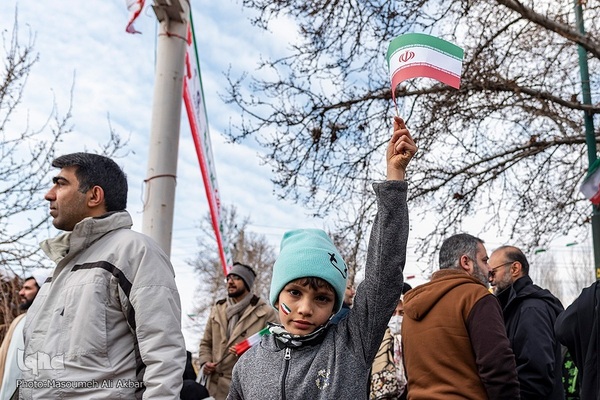چهل‌و‌چهارمین جشن پیروزی انقلاب در کرج