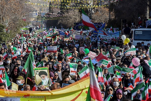 راهپیمایی یوم‌الله ۲۲ بهمن در شیراز