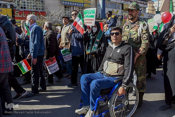 راهپیمایی یوم‌الله ۲۲ بهمن در شیراز