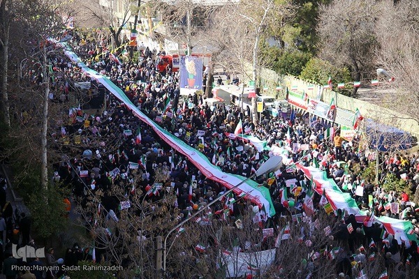 راهپیمایی یوم‌الله ۲۲ بهمن در شیراز