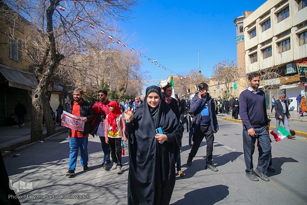 راهپیمایی یوم‌الله ۲۲ بهمن در شیراز